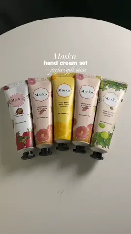hand cream 5pcs set with fragrance perfect pang gift this Christmas! 🎁 ✨ #masko #handcream #moisturizing 