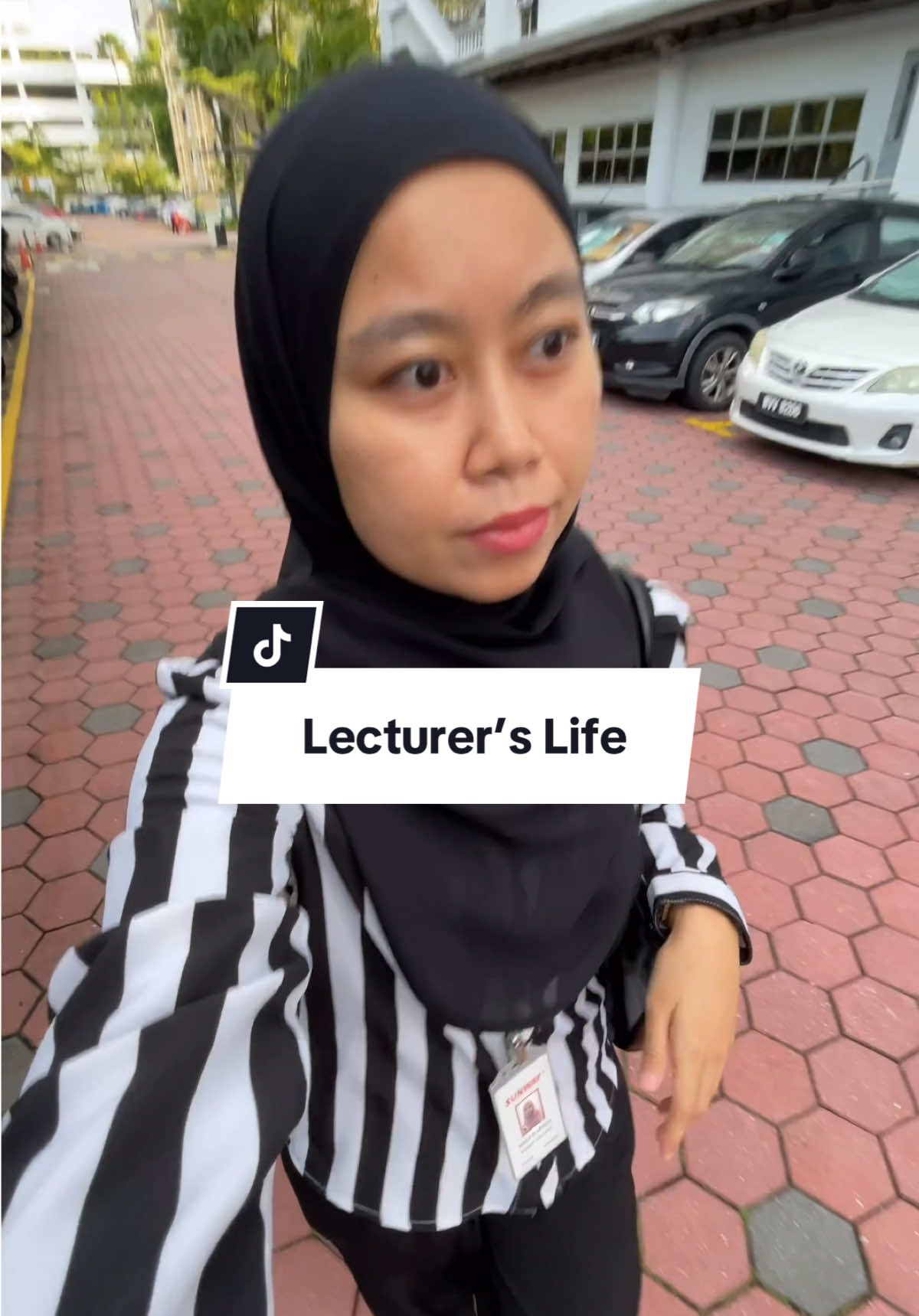 Day in the life of a lecturer; semester break edition. #miezavlogs 