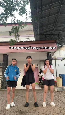 when yhaaa foto pake baju kontingen kaya yg lain, udah H-2 pdhl 😓#porprovkalsel2025 #banjarbaru #wushusanda