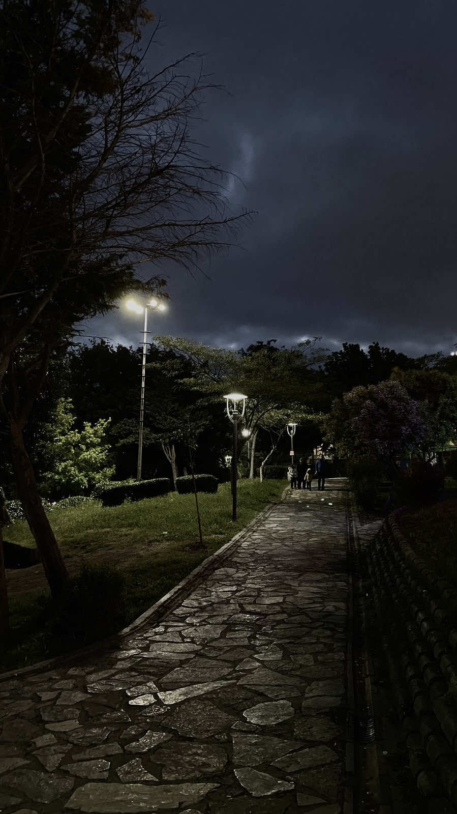 Em nhìn sâu đôi mắt anh. #quyenyeuduoi #miina #ducthmusic#su15089x #nhachaymoingay 