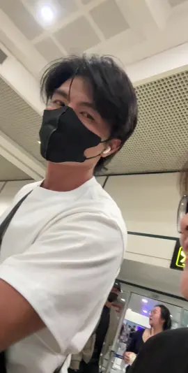 Ai làm gì mà anh sợ 🫣 #stevennguyen #viral #fyp #lenxuhuong #fcstevennguyen 