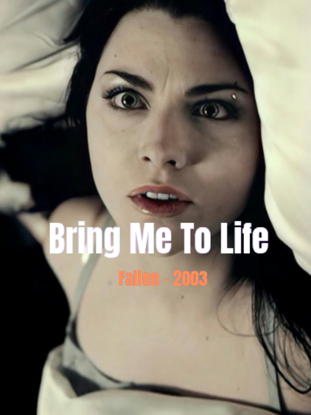 @evanescenceofficial – Bring Me to Life (Versão em Português) 📍 Fallen Era – 2003 A energia dessa música em português parece até trilha sonora dos anos 2000. 🔥 Entre algoritmos e nostalgia, nada supera o clássico do @evanescenceofficial — agora reimaginado com um toque BR 🇧🇷✨ “Traga-me de volta à vida” ganha outro peso quando a gente entende cada palavra — é como sentir a dor, o desespero e o renascimento que a @amylee coloca em cada verso. #Evanescence #BringMeToLife #Tradução #Fallen #AmyLee     @amylee.digital @Evanescence 