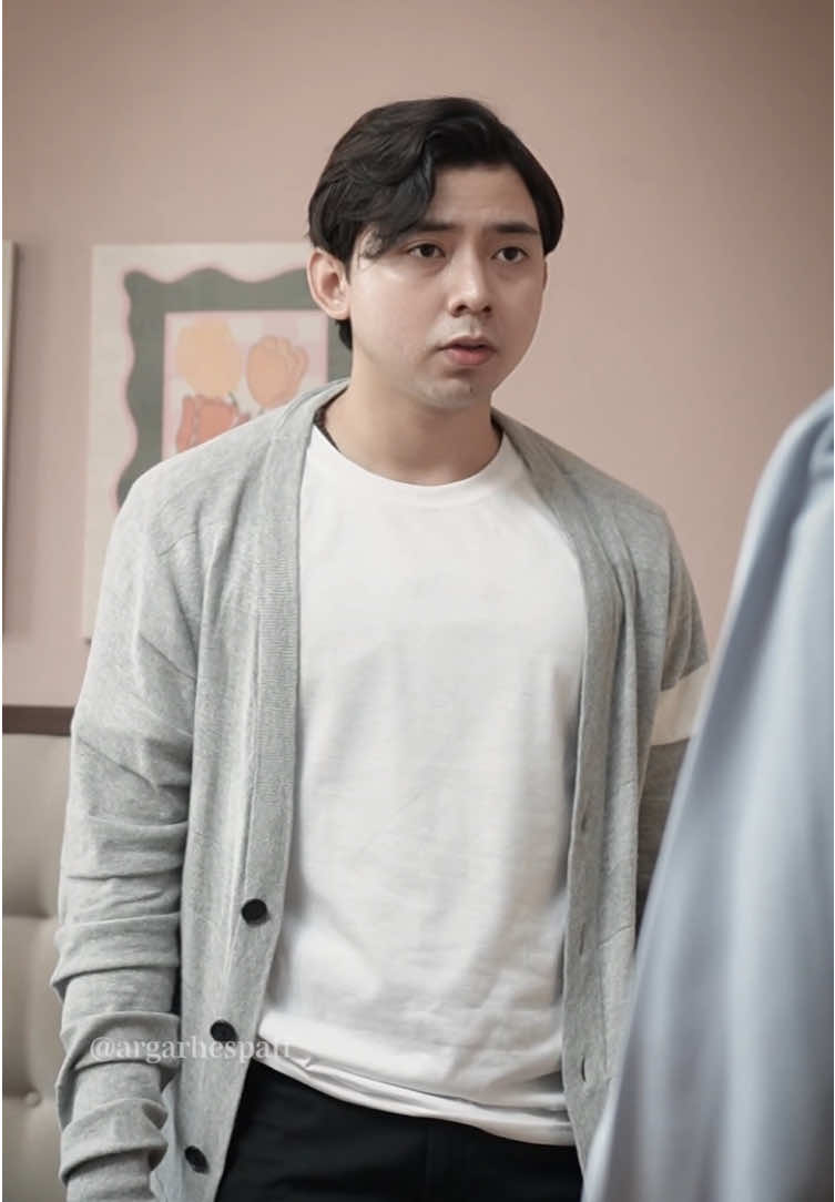 Oppa Korea ditikung Petinju? BUKAN PARODI! #SerialTikTok #TikTokTainment #SuneedayCreative #ArgaRhespati #keluarga 