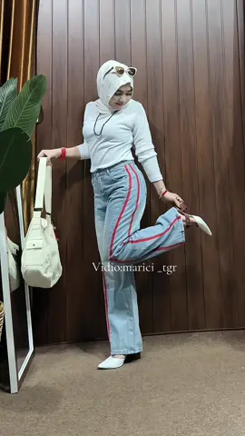 Ya ampun ini celana keren bgt #CelanaJeanswanita #CelanaHighWaist #CelanTrend #FashionJeans 