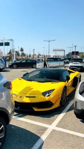 Only 2k to go 👀🔥 #lamborghini #Summer #vibes #2016 #4k 