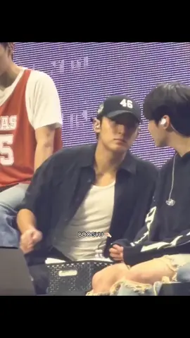 BOOGYUU SOO CUTEEE!! 😆🤏🏻 #mingyu #kimmingyu #seventeen17_official #fyp #foryoupage 