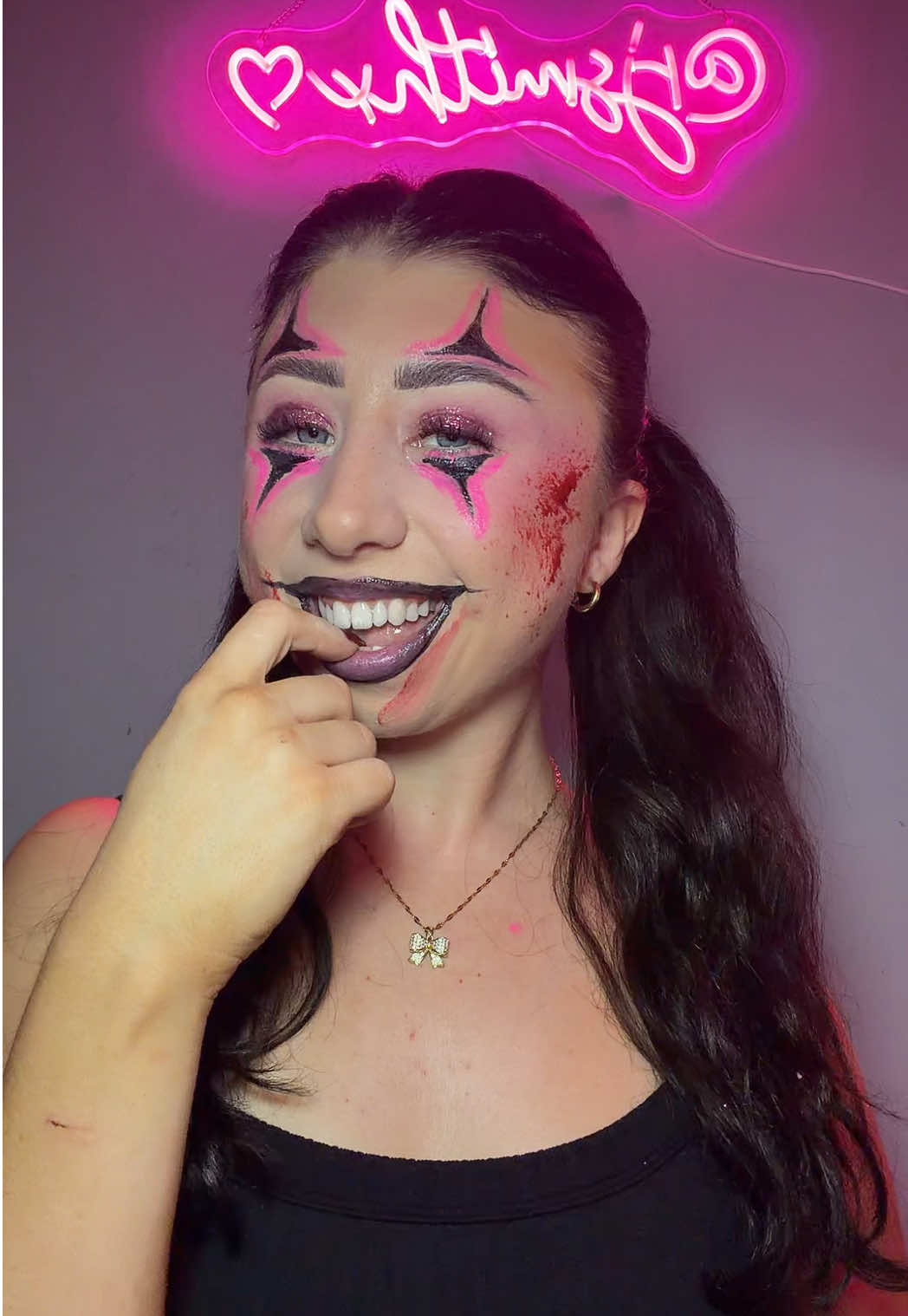 Can I just say I am definitely not an expert with Halloween makeup clearly but I just wanted to have some fun😉🤡 #clownmakeup #scaryclown 
