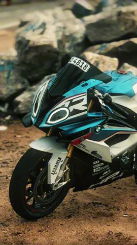 දවසින් දවසක් අලුත් වෙන ඒවා ✨ Edit By @Rishen  #CapCut #viral #fyp #foryoupage #s1000rr 