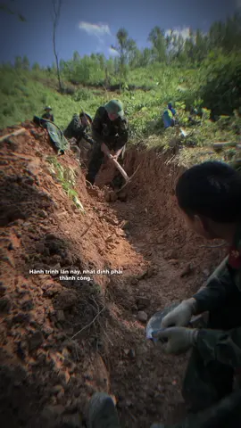 lính năm nhất máy cuốc đất 💪#linhcongbinh #bodoivietnam #xuhuong #bodoicuho❤️ 