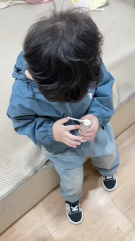 Áo khoác gió cho bé 🍂🍂🍂 #aokhoacchobe #aokhoacgiochobe #thoitrangtreem #fyp #trending 