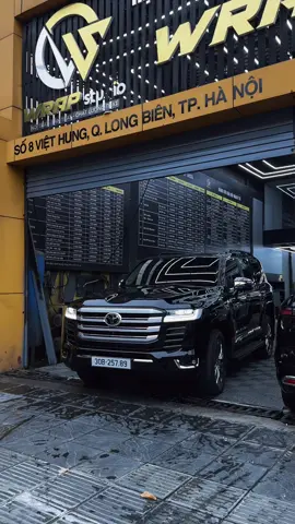 Đẳng cấp xe chủ tịch Land Cruiser LC300 lên lớp giáp PPF 3M bóng nhẫy luôn mà #landcruiser #lc300 #wrapstudio #toyota 