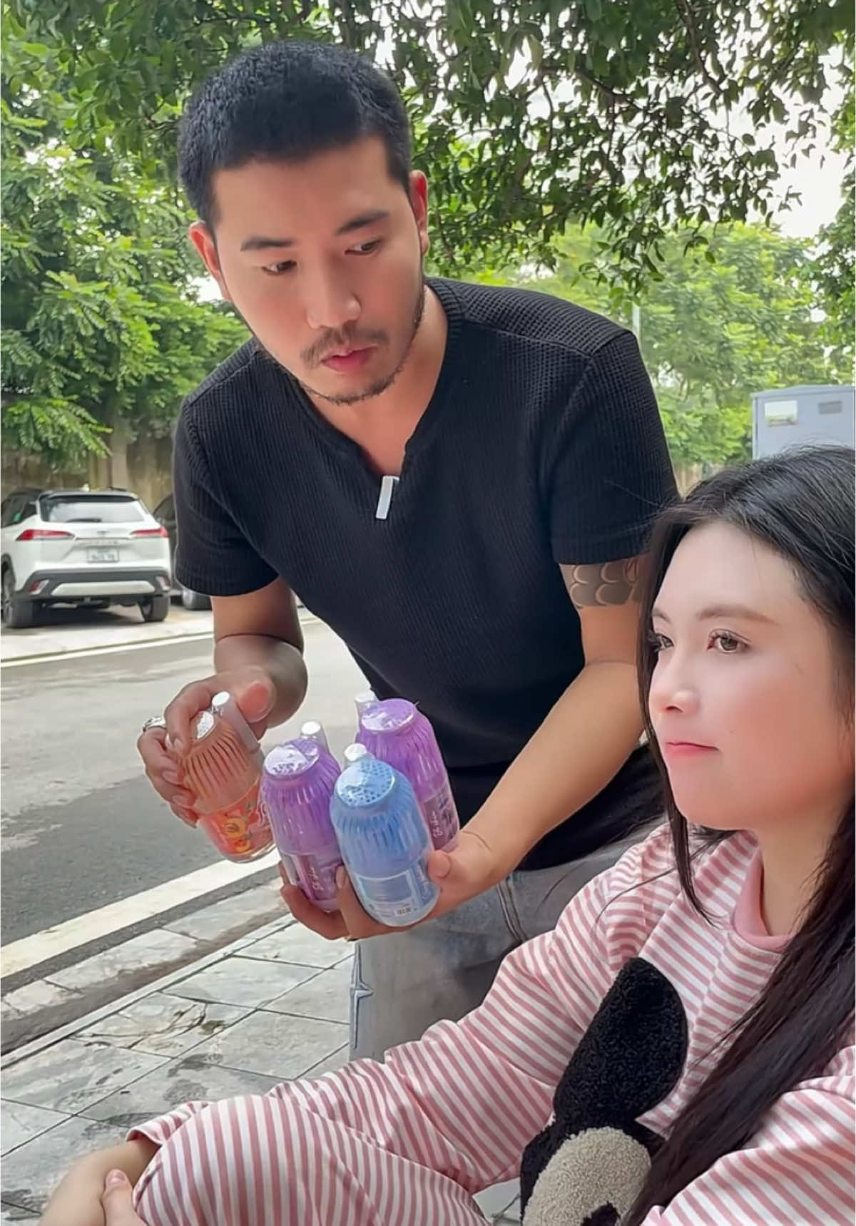 Sao nhìn mặt dỗi khó chịu nhờ #TikTokAwardsVN #kennlee #chuhangxom #theuquattran #lotoahuong #hanamedia #xuhuongtiktok #viralvideo 