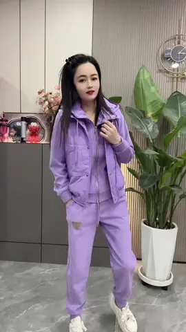 가을 겨울용 고급 벨벳 3피스 슈트 #패셔너블하고 따뜻함 #여성복 #옷매칭#tiktok #fyp 
