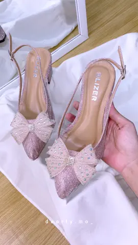 So pretty 😍✨ #heels #heelswisuda #heelspesta #heelscantik #fyp 