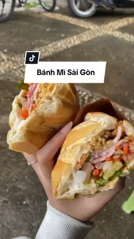 Bánh mì gì không các chương trình ơiii #chaniu #viral #xh #ilovetiktok 