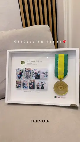 Cantik juga dibuat jadi pajangan❤️ #wisudaUMY #fremoir #graduationframe #keepsake #hadiahwisuda 