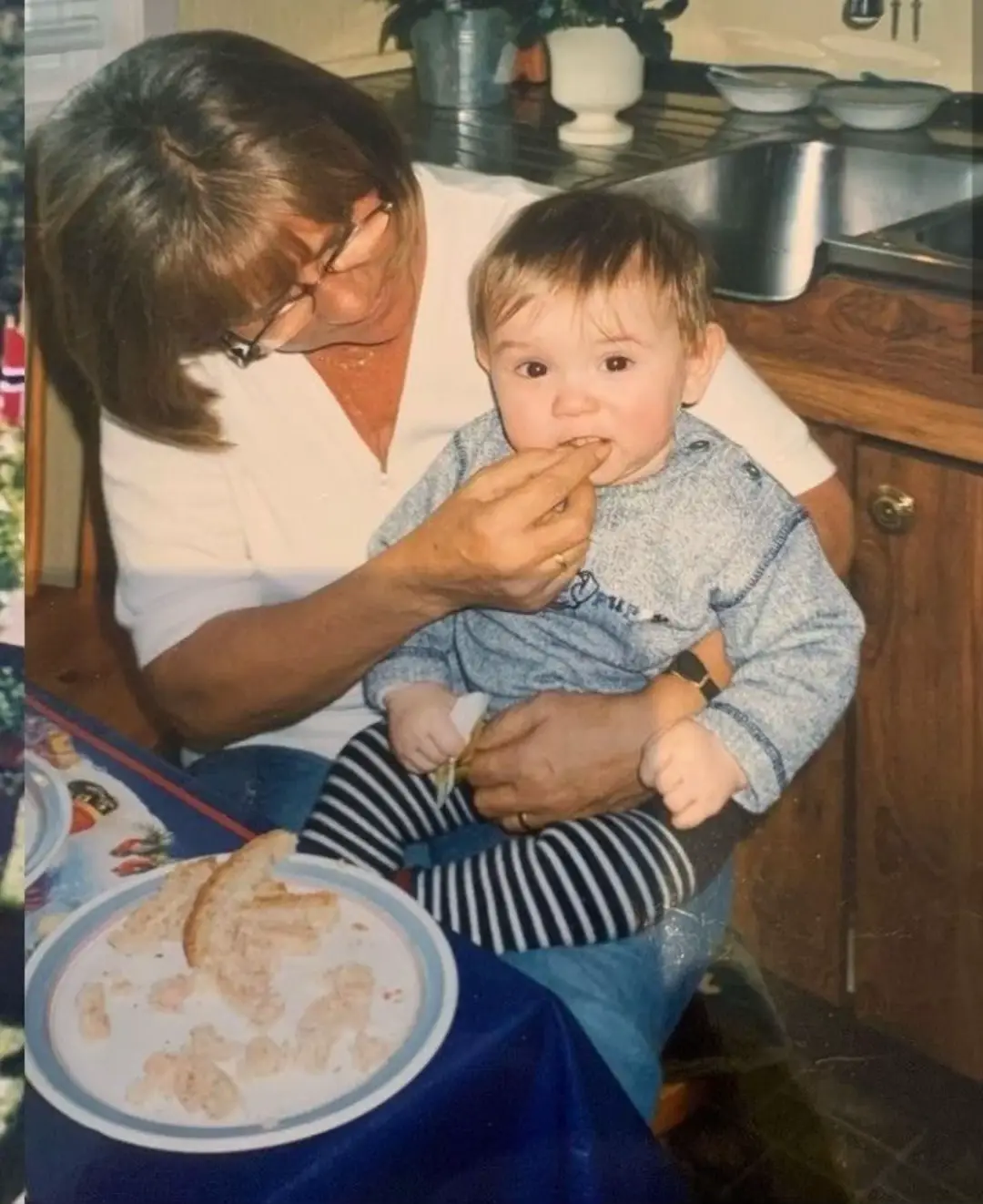 This song on the album is about us not getting enough time with our amazing grandmother that sadly past away when we we’re only 9 years old, and right before our career started in 2012.. You mean the world to us still, and we know you’re watching us from above❤️ #withyou 