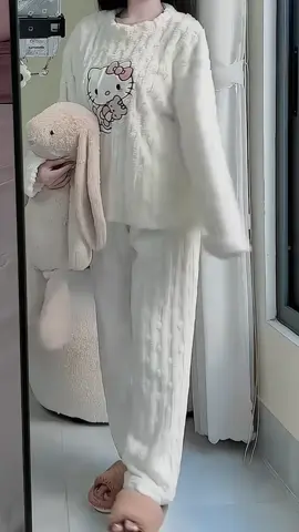 Bộ Đồ Lông Giữ Nhiệt, Bộ Ngủ Lông Hello Kitty, Bộ Ngủ Nữ Lông Ủ Kem, Quần Áo...#xuhuong #mặcđẹpmỗingày #thoitrangnu 