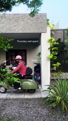 Mood: cozy Thursday energy. ☕