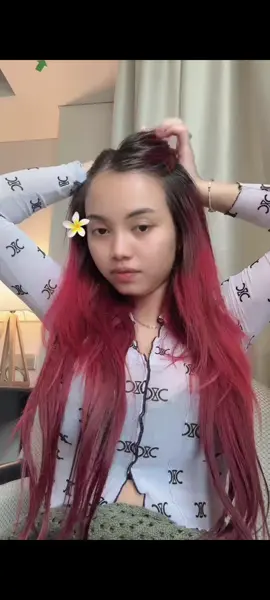 lagi sibuk nguncir rambut #ajengfebria #fyp #fyppppppppppppppppppppppp #viral #fypage 