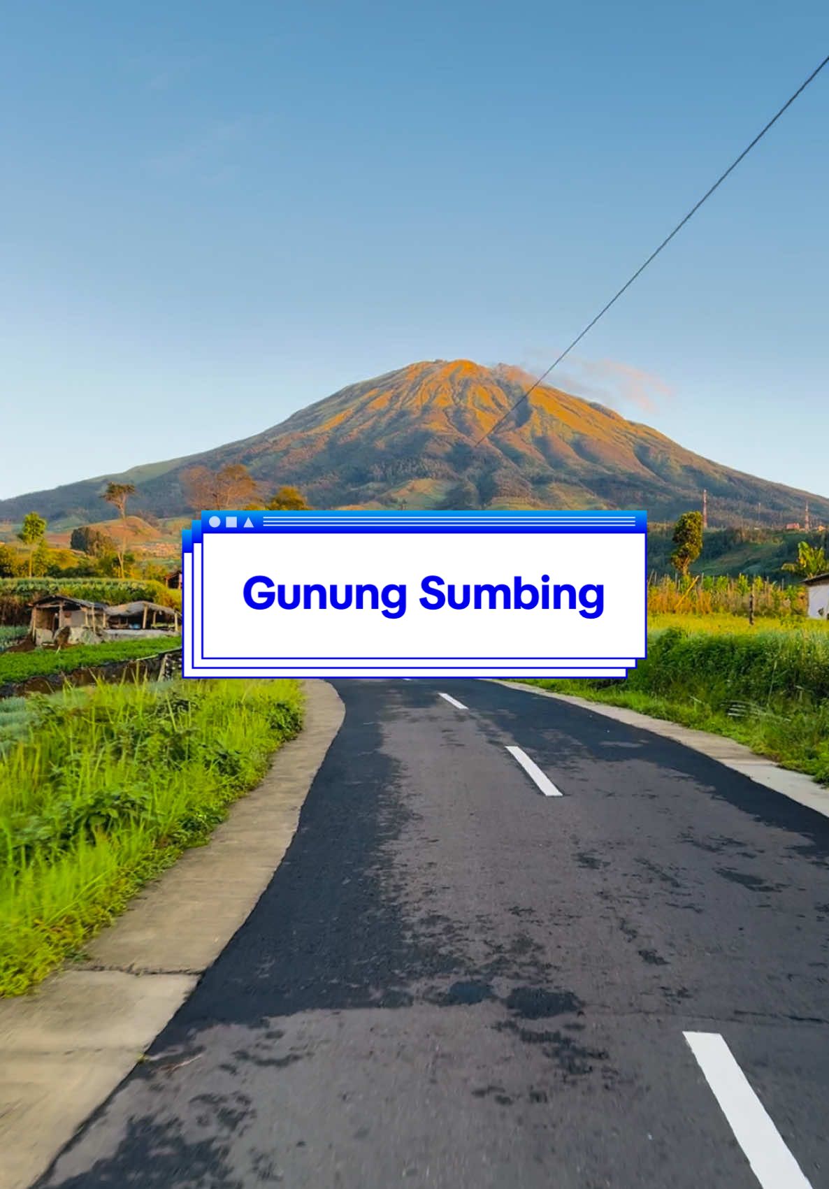 Sumbing Merah Menyala  . . . . #aestheticvibes #mettosmile #fyp @Pesona Indonesia @Wonderful Indonesia @𝕸𝖆𝖚𝖑𝖆𝖓𝖆 