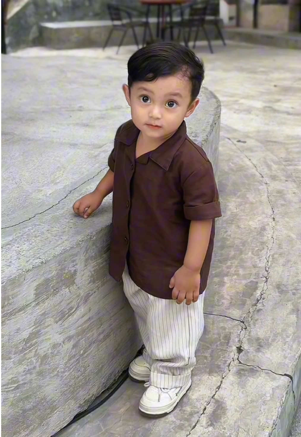 Auto ganteng ya arkana pakai produk from @Kidoremi Indonesia 🤩 #masyaallahtabarakkallah #ootdanaklakilaki #ootdanakcowok #kemejaanak #pakaiananak 