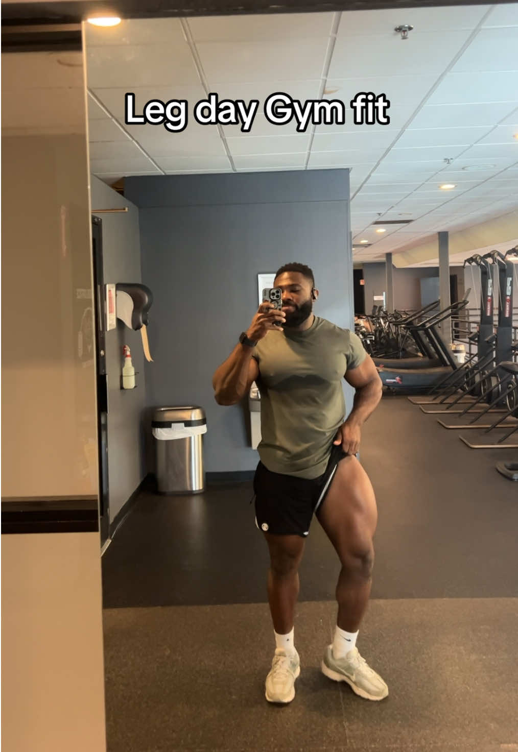 Invest in your gym fits fellas  #gymfit #gymfits #GymTok #tiktokshop #legday 