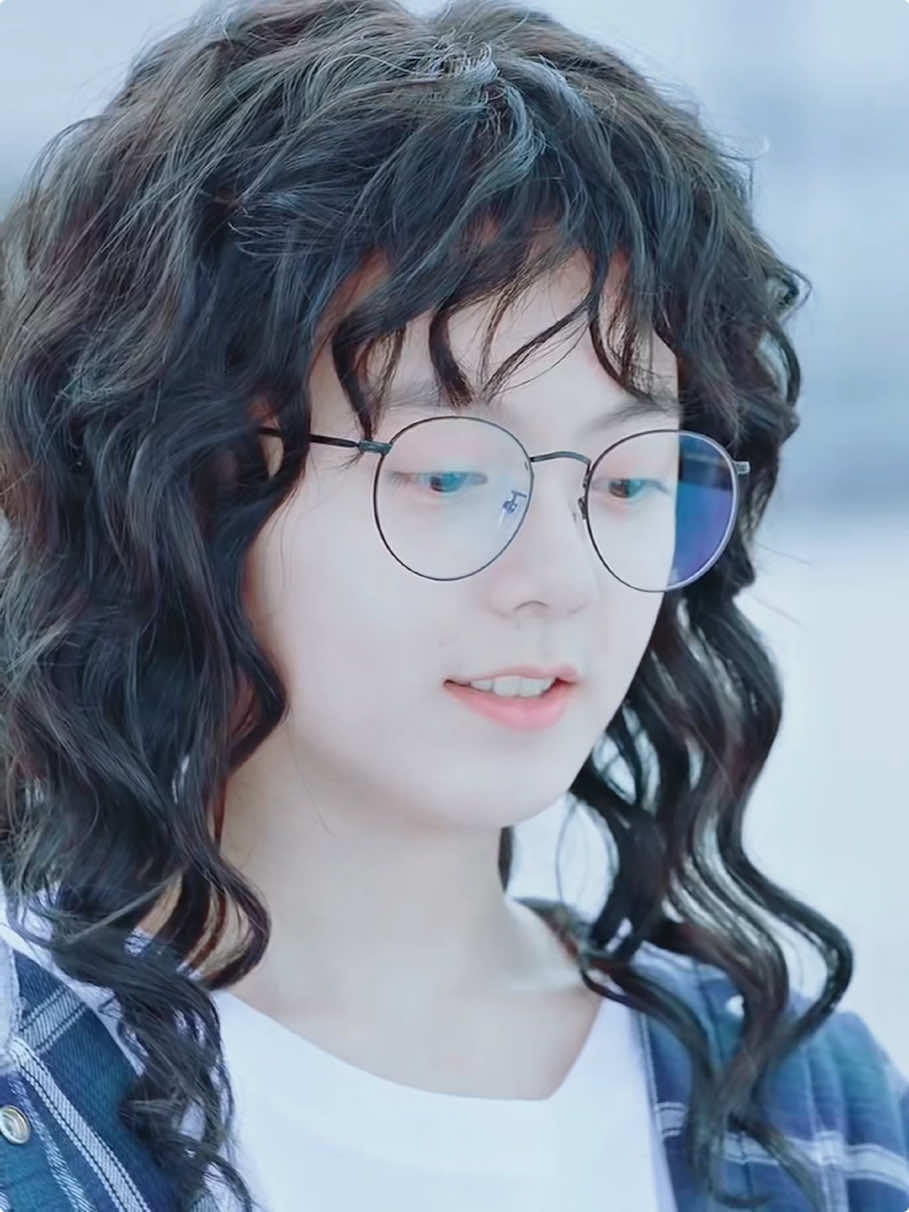 Ketika seorang pria merasa cemburu #cdrama #alittlethingcalledfirstlove #zhaojinmai #laiguanlin #TikTokTainment #BahasDrama 