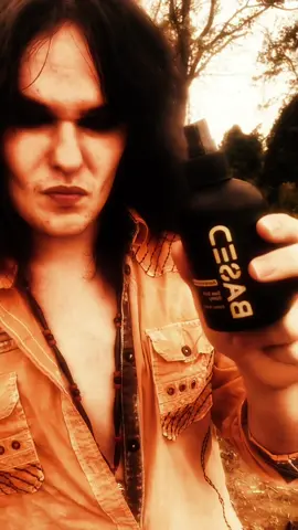 🕷️No potion needed for this volume 🧙‍♂️just BASED Sea Salt Spray… @BASED #based #basedbodyworks #jamessapphire 