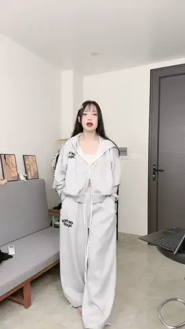 DEAL MỞ BÁN CHẠM ĐÁY #tiktoklive #livehighlights #outermind #fyp #trinding #xuhuong 