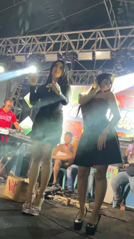 Nyess 🤙🏻 @Yesaoktafia14 @tiaraamorraaa2 