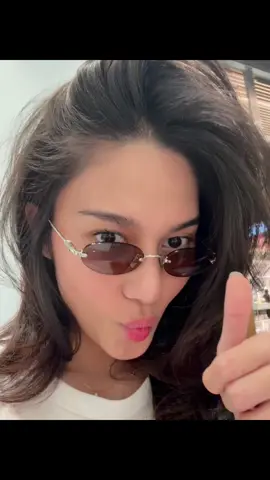 Hi hi