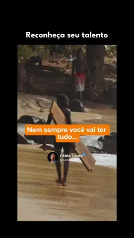 A vida é um grande surfe! 🏄‍♂️ Aprenda a domar as ondas contrárias e descubra as esperanças que nos fazem crescer. Confira os cortes do @fabiocosat e inspire-se! 🌊✨