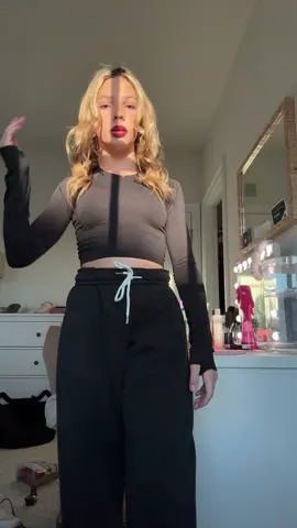 Hola💕