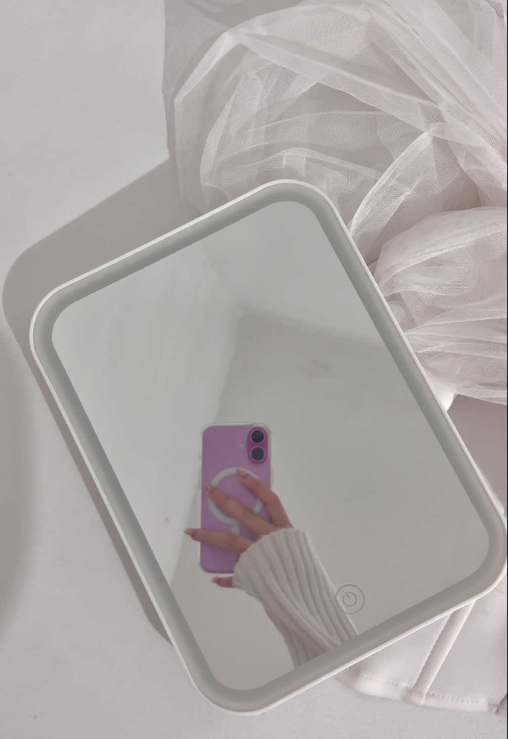 pretty mirror for only 180 pesos 🥺💞 #ledmirror #makeupmirror #mirrorwithlight #vanitymirror #foryoupage 