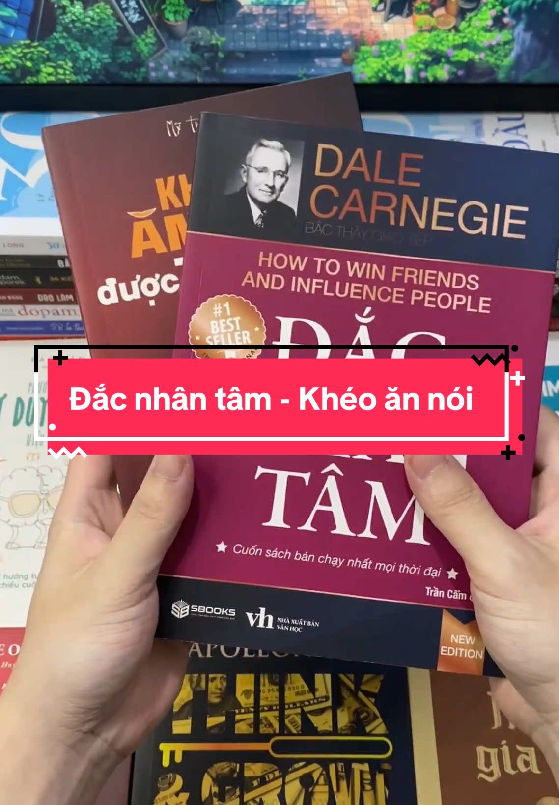 Không ai dạy chúng ta rằng: cách bạn nói quan trọng hơn cả những gì bạn nói. Bạn có thể có lý nhưng mất điểm vì thiếu sự tinh tế. Combo 2 cuốn sách 