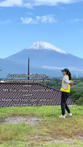 When your delivery route has a view like this☺️ #amazondeliverydriver #mtfujijapan🇯🇵 #amazonjapan #japanlife🇯🇵 #amazontiktok 
