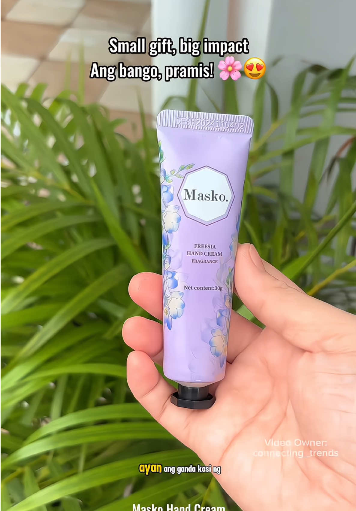 Replying to @Yhamz Small gift, big impact. Ang bango, moisturizing, at suoer classy ng packaging! Perfect pang regalo or self-care treat.  #handcream #maskohandcream #moisturizing #dryskin #giftset 