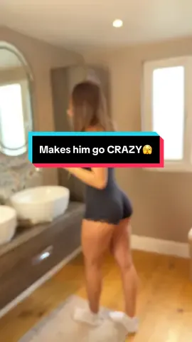 Girls your man will go crazy for this one… she got a size S btw #bodysuit #lace #OOTD 