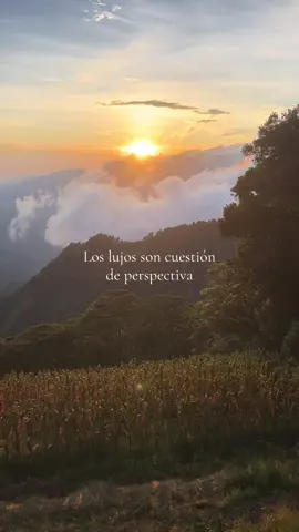 #paisajes #atardecer #cusuco #spshonduras🇭🇳 