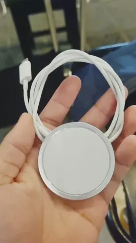 🔋 Đế Sạc Không Dây MagSafe 15W Trovix. Hỗ trợ sạc nhanh cho thiết bị di động. Bảo hành 12 tháng uy tín. ✨ #SacKhongDay#MagSafe15W#SacNhanh#BaoHanh12T#PhuKien 🔋