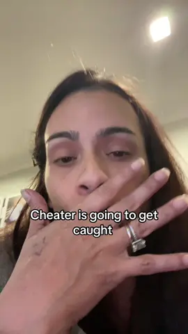 I was shaking 🫨 i wanted to tell her so bad or maybe she’s the side chick omg idk 