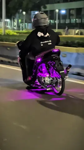 pasar malem😭 stoplamp lazy? lamkol terang? klik keranjang kuning 