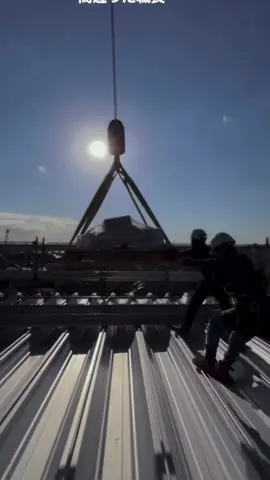 Contoh nyata kerja bidang Tobi (鳶職) dari siswa LPK GHM yang sudah di Jepang! 🇯🇵 Kerja di ketinggian tapi aman, karena Jepang sangat menjunjung safety first! #ginoujissusei🎌🇯🇵 #tobi #fypシ #kerjadijepang 
