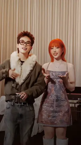 Vẫn là 'chẳng phải tình đầu sao đau đến thế' nhưng phiên bản ngại ngùng hơn của hai chị em 😆 @Dangrangto aka Trần Lả Lướt  Điểm danh xem ai đã thuộc rồi nàooo 🙌🏻 #DearMin #MIN #2ndStudioAlbum