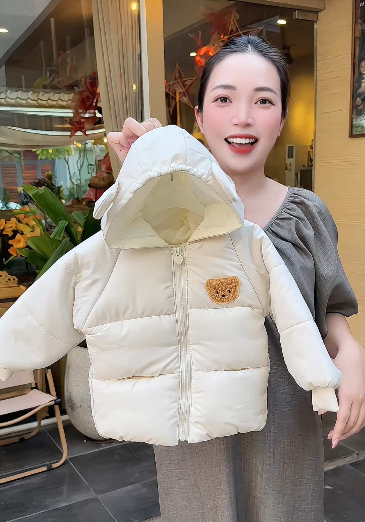 Áo khoác phao gấu cho bé #quanaotreem #meminmax95 #aokhoacphaotreem #aophaochobe 