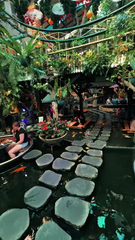 Oasis Cafe - Ho Chi Minh City