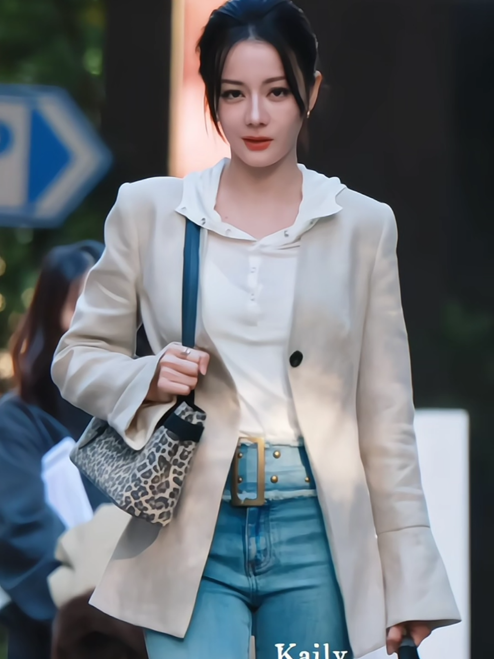 queen of trending satu ini emang beda, reuters seadanya kayak gini aja jadi trending sampe nyamain trending event😂 #dilraba #dilrabadilmurat #fypシ゚ 