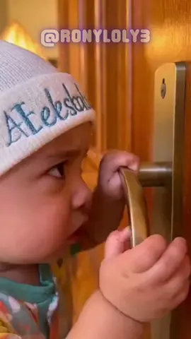 منشن بسرعة لخالك اللي واكل ورث أمك😁🤪#viral #اكسبلور #trending #baby #مشاهدات 