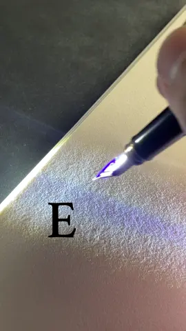 How to sign the letter E?